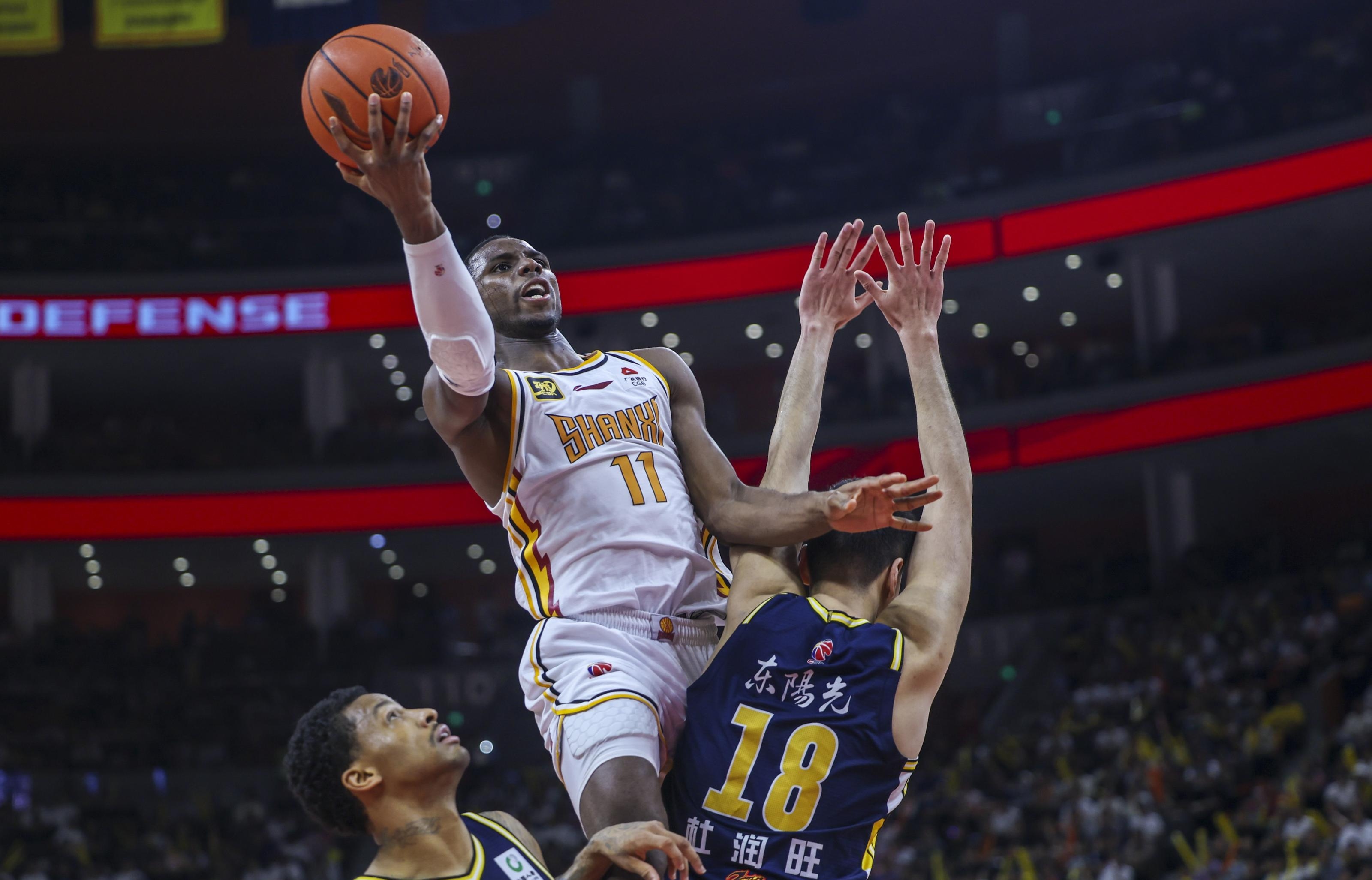 今晚CBA常规赛焦点战,萨克拉门托国王手感冰凉,悬念犹存,轮换策略成焦点的简单介绍 今晚CBA常规赛焦点战,萨克拉门托国王手感冰凉,悬念犹存,轮换策略成焦点的简单介绍